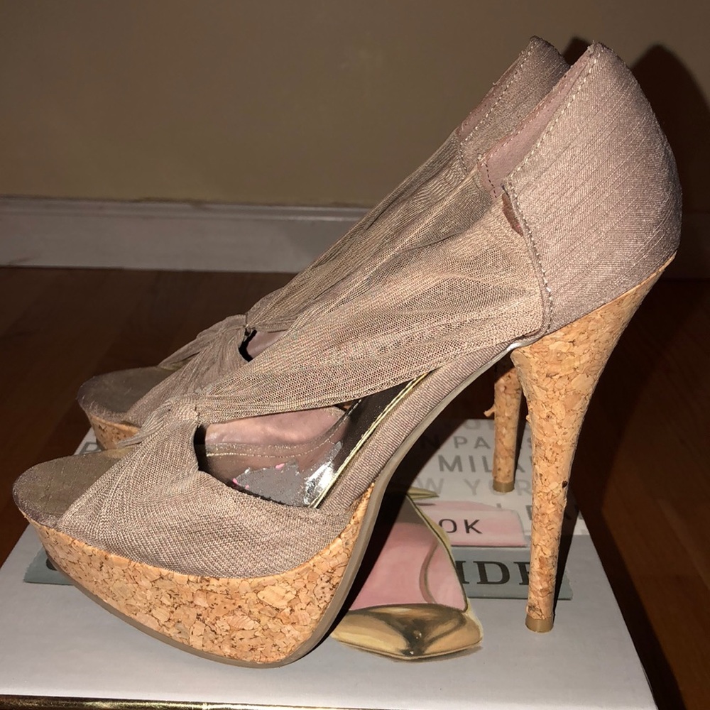 Taupe/Cork Platform Heel Sandal- Size 7.5